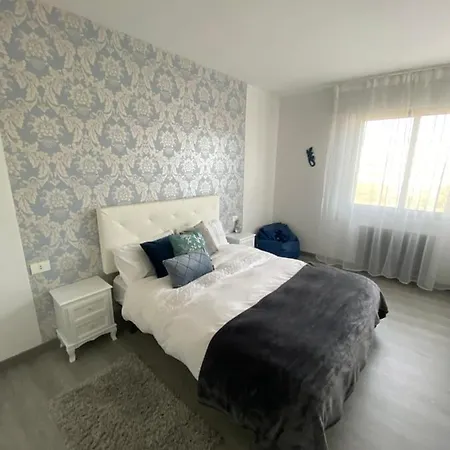 Precioso Piso En El Centro De Galicia. Apartment Silleda Exterior photo
